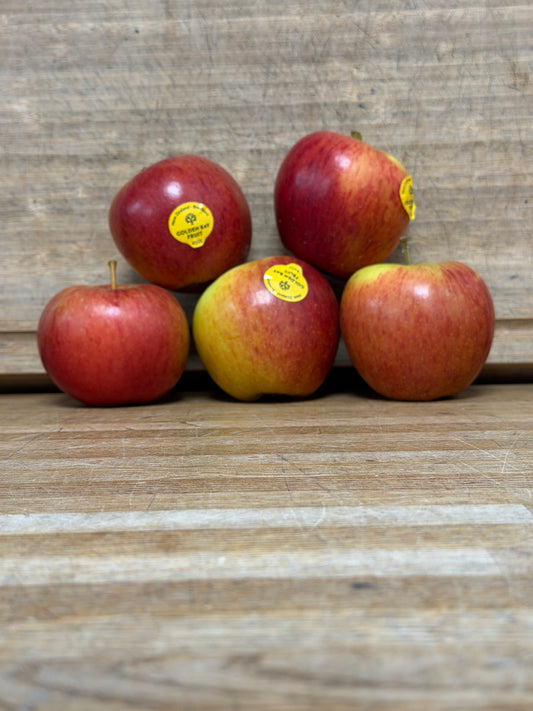 6 Braeburn Apples